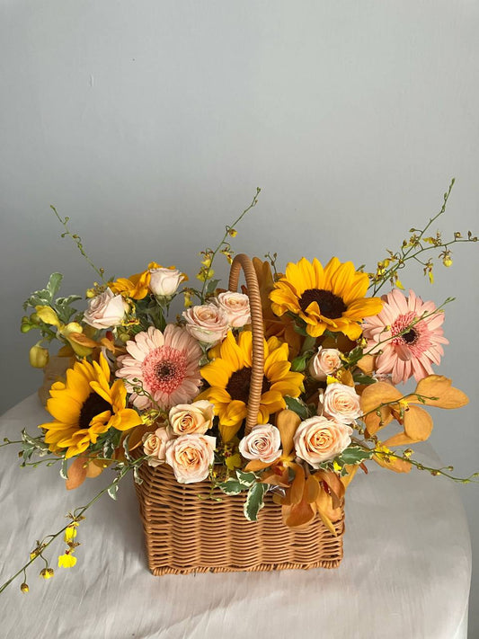 Peach Perfect (Classic) - Catto Floral | Flower Delivery in Singapore