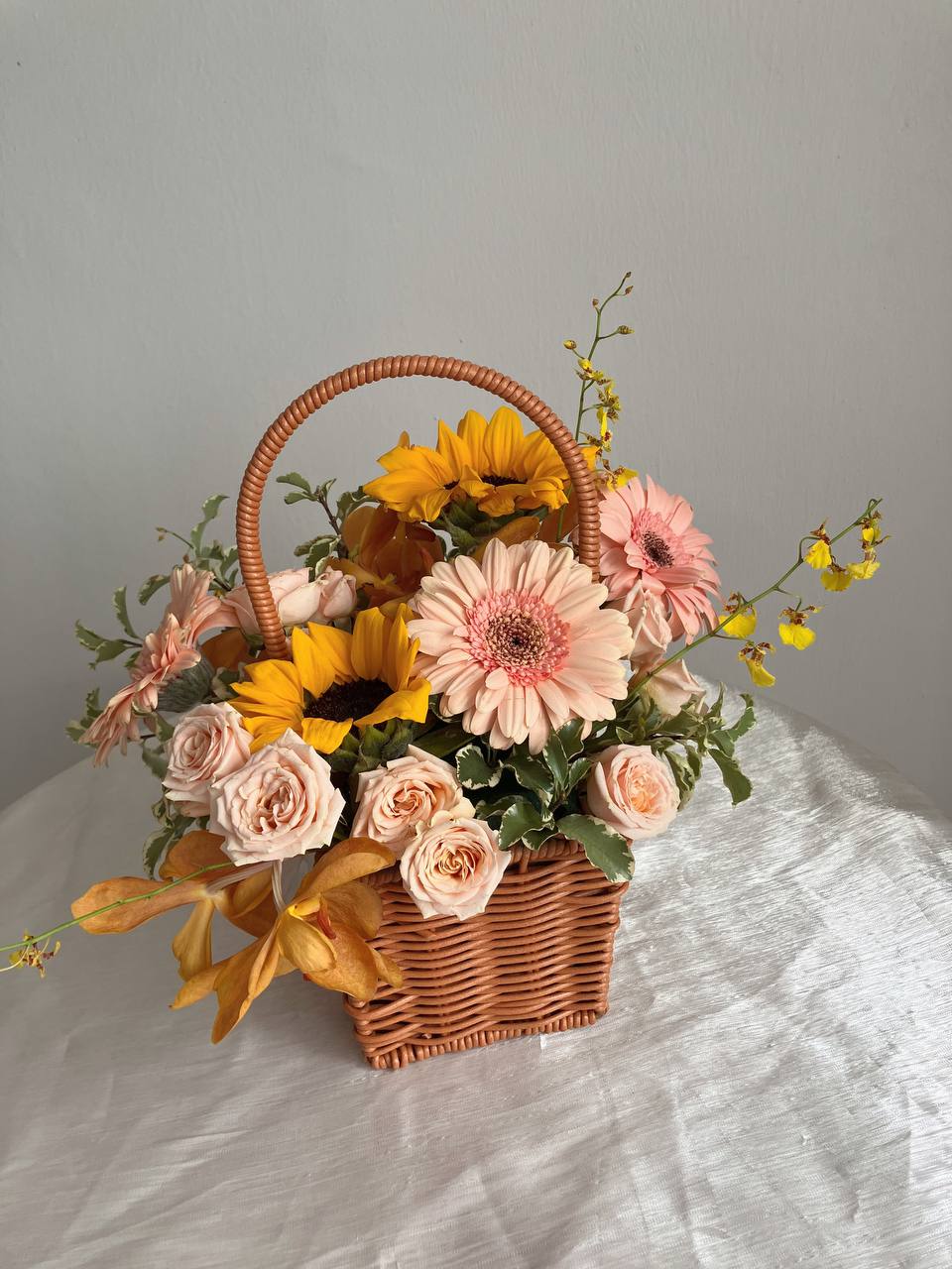 Peach Perfect (Petite) - Catto Floral | Flower Delivery in Singapore